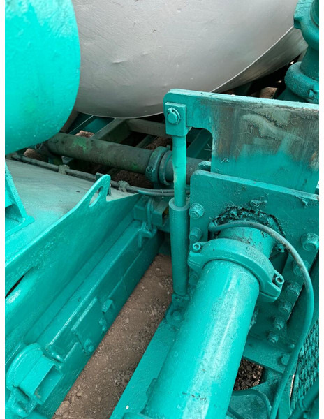 CIFA Concrete Mixer with own engine - Бетономешалка: фото 4 CIFA Concrete Mixer with own engine - Бетономешалка: фото 4