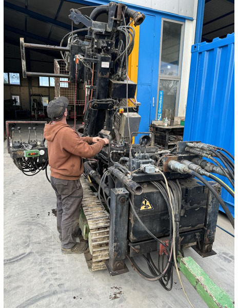 Hütte HBR 202 TF - Буровая машина: фото 2 Hütte HBR 202 TF - Буровая машина: фото 2