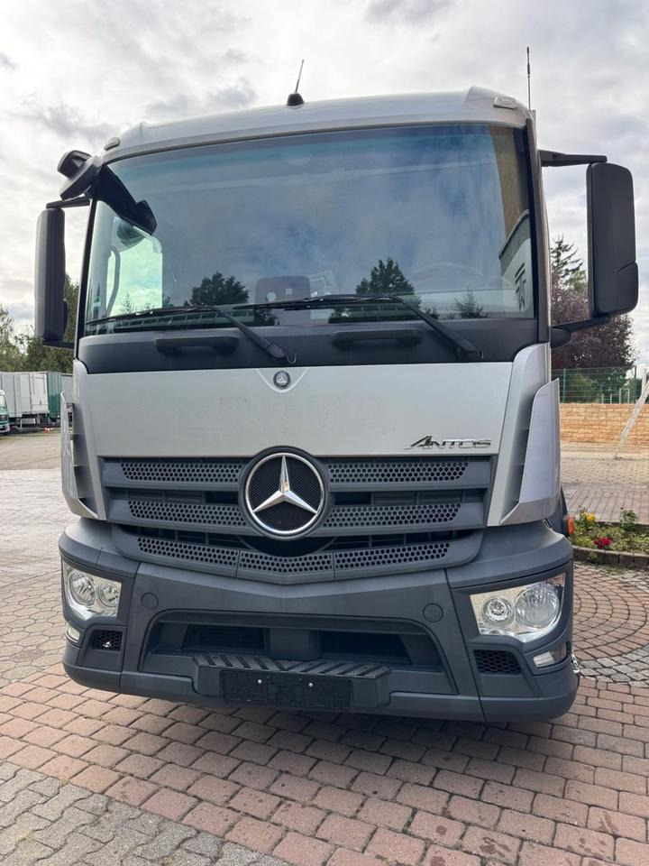 Mercedes-Benz Antos 2540/2xLBW/Kühlung-Defekt/5instock - Грузовик с закрытым кузовом: фото 5 Mercedes-Benz Antos 2540/2xLBW/Kühlung-Defekt/5instock - Грузовик с закрытым кузовом: фото 5