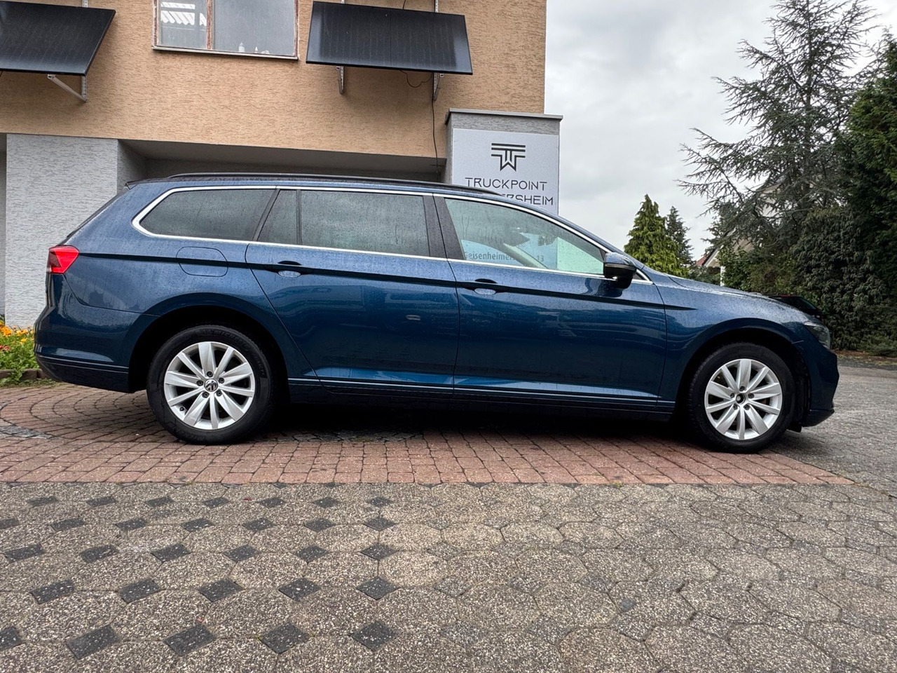 Volkswagen Passat Variant 2.0 TDI - Универсал: фото 5 Volkswagen Passat Variant 2.0 TDI - Универсал: фото 5