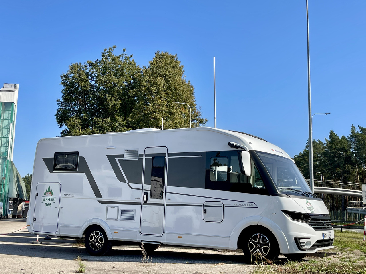 ADRIA Sonic Plus 700SL - Интегрированный автодом: фото 2 ADRIA Sonic Plus 700SL - Интегрированный автодом: фото 2