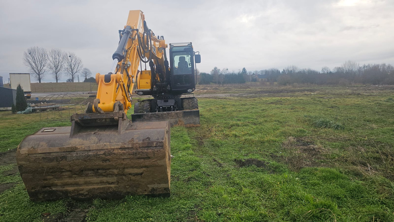JCB JS175W - Колёсный экскаватор: фото 1 JCB JS175W - Колёсный экскаватор: фото 1
