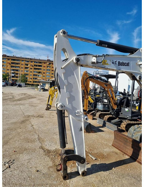 Bobcat E55 - Мини-экскаватор: фото 3 Bobcat E55 - Мини-экскаватор: фото 3