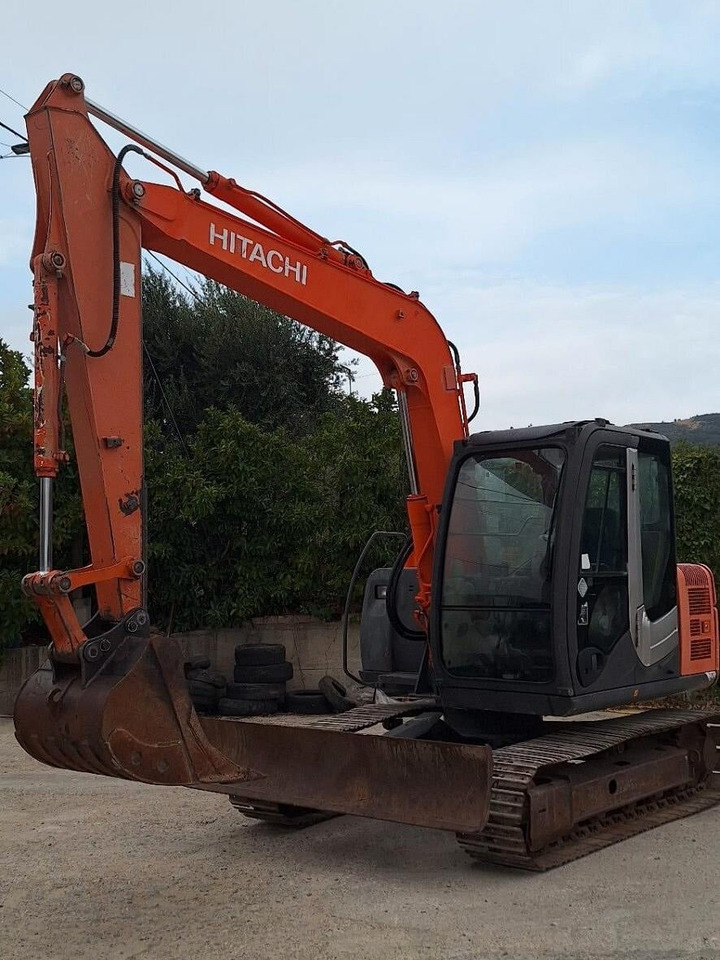 HITACHI ZX70LC - Мини-экскаватор: фото 1 HITACHI ZX70LC - Мини-экскаватор: фото 1