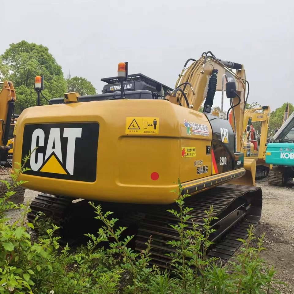 CATERPILLAR 320D2L - Гусеничный экскаватор: фото 4 CATERPILLAR 320D2L - Гусеничный экскаватор: фото 4