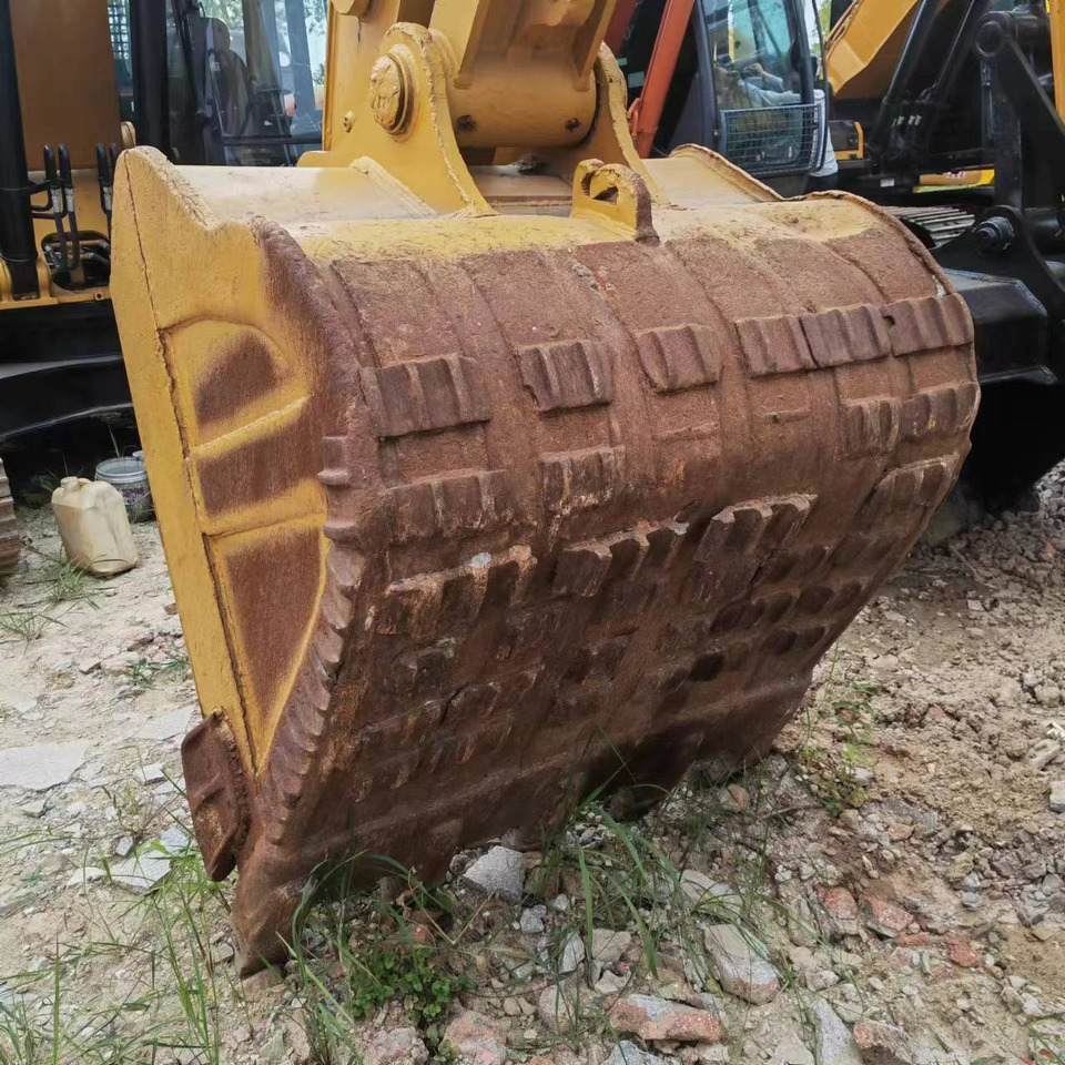 Гусеничный экскаватор CATERPILLAR 325D2: фото 6