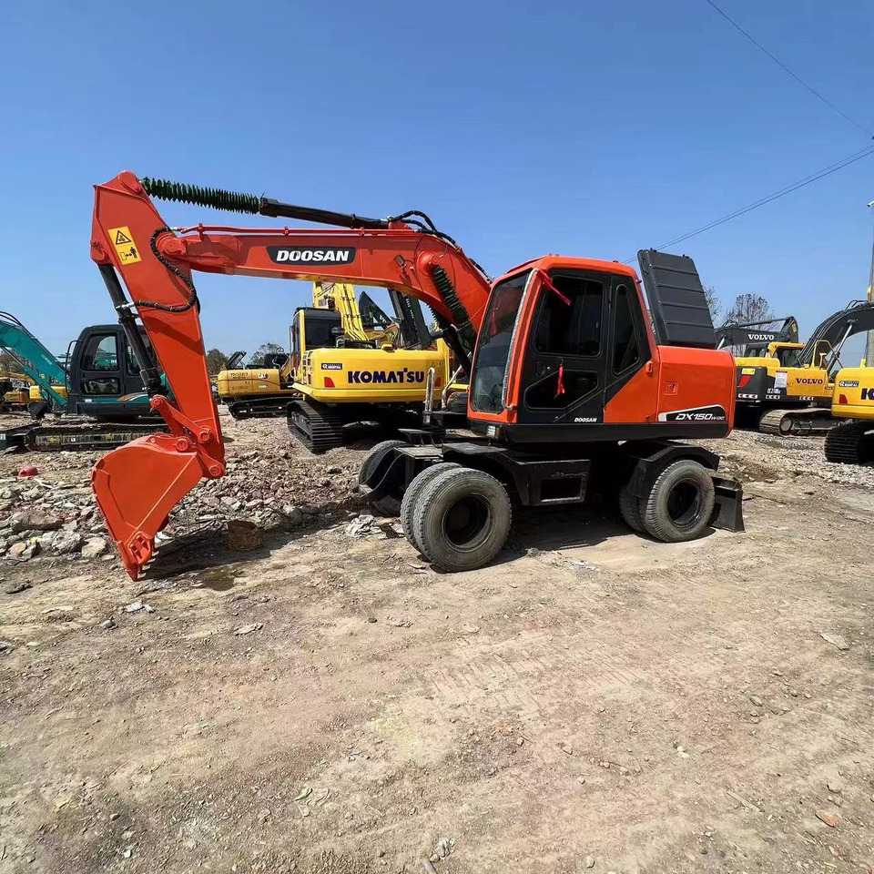 DOOSAN DH150W-7 - Колёсный экскаватор: фото 2 DOOSAN DH150W-7 - Колёсный экскаватор: фото 2