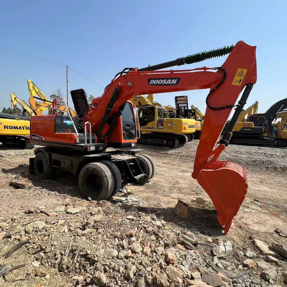 DOOSAN DH150W-7 - Колёсный экскаватор: фото 1 DOOSAN DH150W-7 - Колёсный экскаватор: фото 1