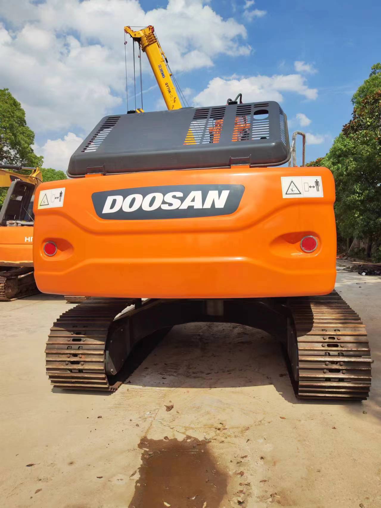 DOOSAN DX225 - Гусеничный экскаватор: фото 4 DOOSAN DX225 - Гусеничный экскаватор: фото 4