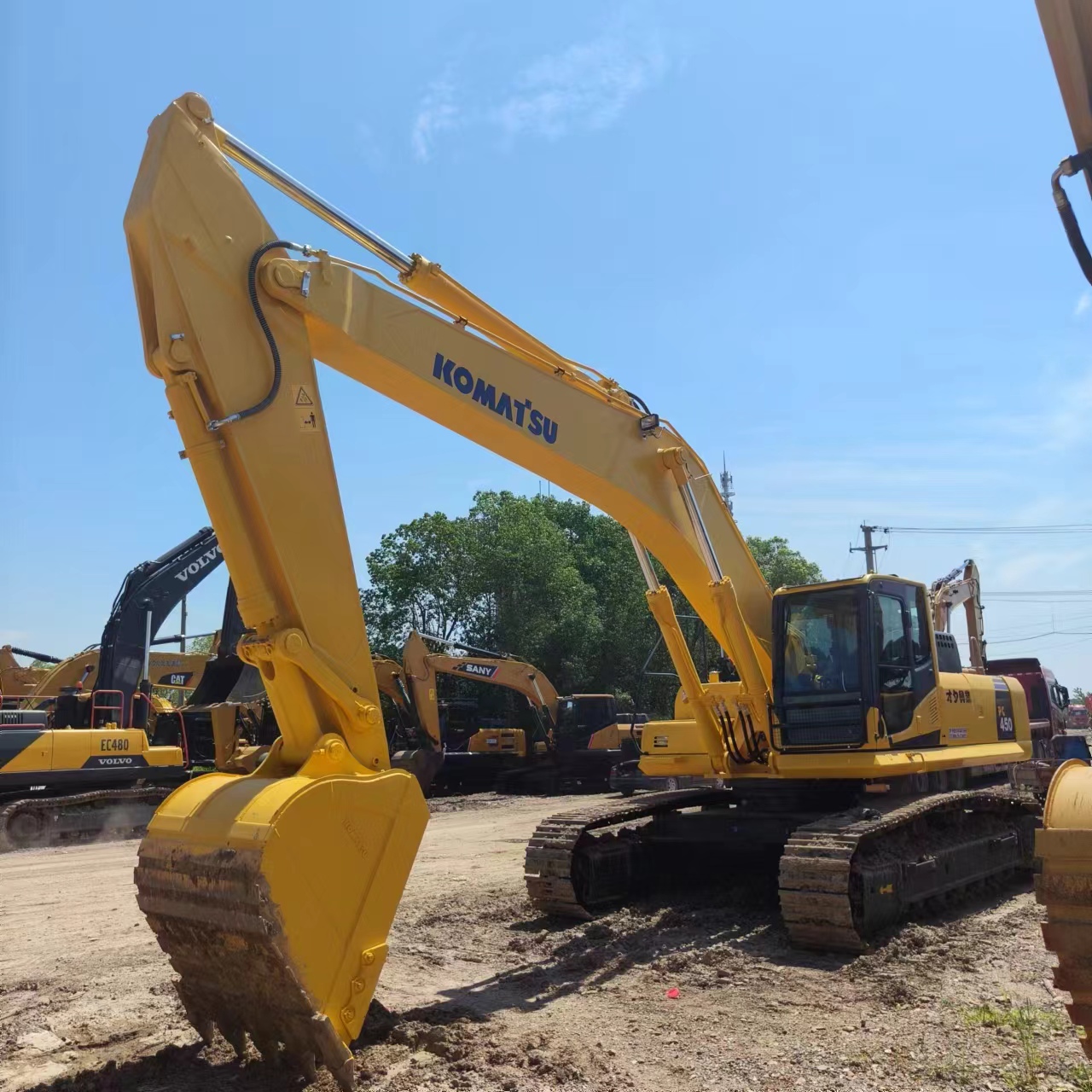 KOMATSU PC450 - Гусеничный экскаватор: фото 4 KOMATSU PC450 - Гусеничный экскаватор: фото 4