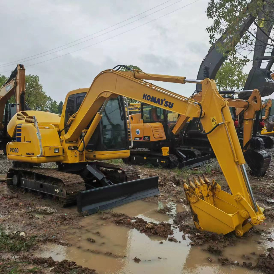 KOMATSU PC60-7 - Гусеничный экскаватор: фото 1 KOMATSU PC60-7 - Гусеничный экскаватор: фото 1
