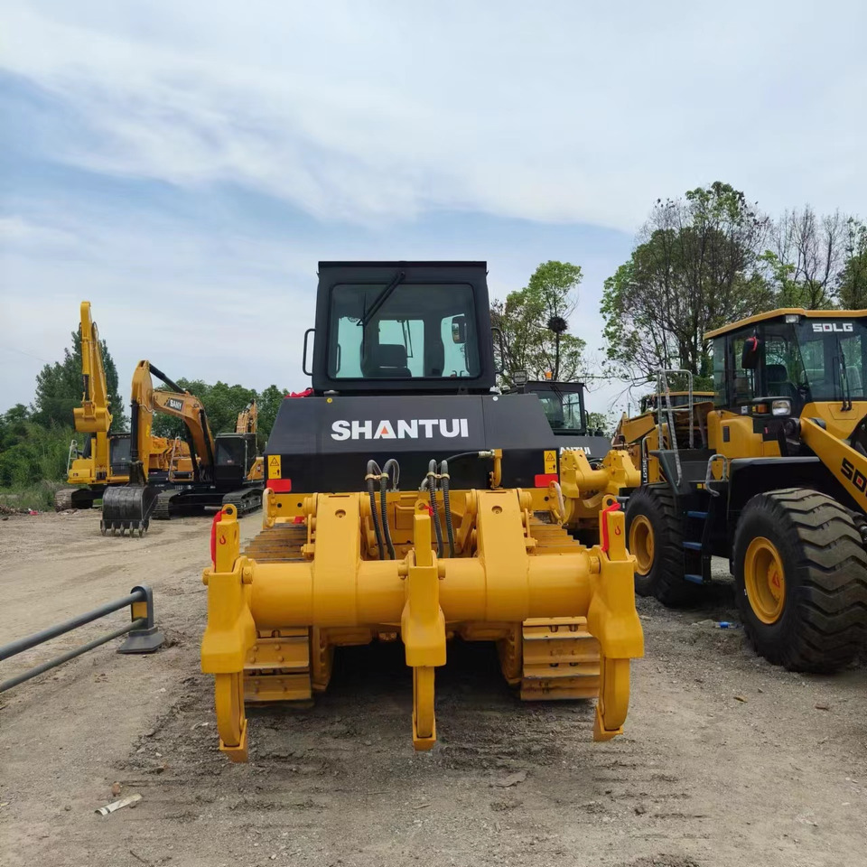Shantui SD16 - Бульдозер: фото 4 Shantui SD16 - Бульдозер: фото 4