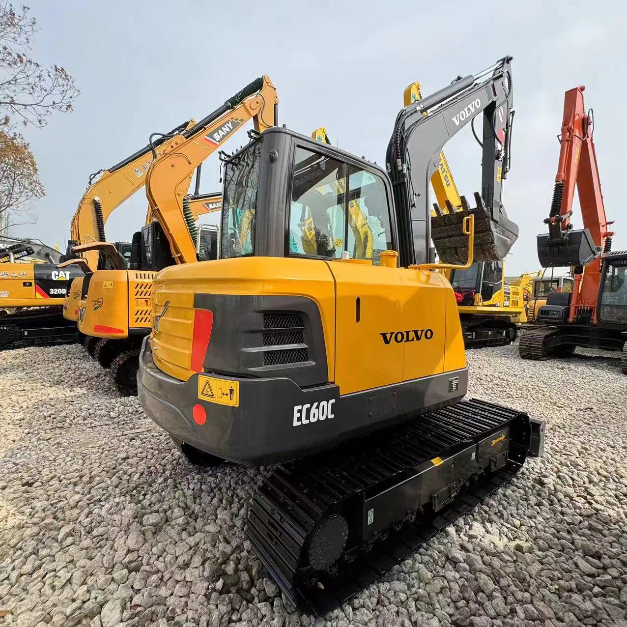 VOLVO EC60 - Мини-экскаватор: фото 5 VOLVO EC60 - Мини-экскаватор: фото 5