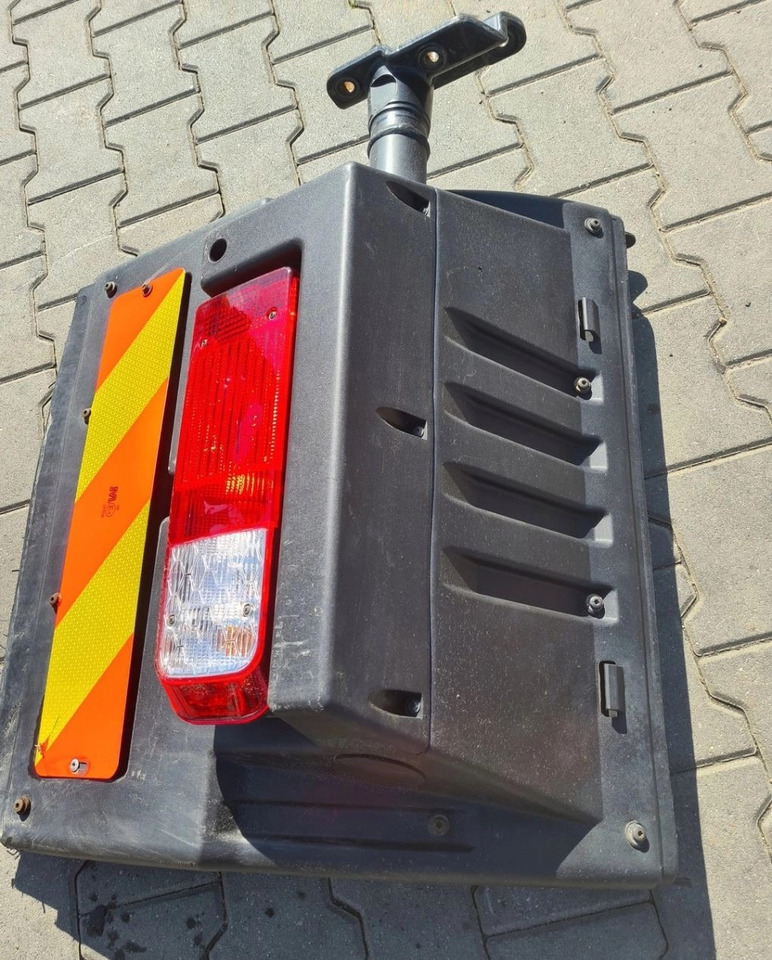 BŁOTNIK KOMPLETNY PRAWY TYŁ LAMPA CHLAPACZ MOCOWANIE FORD F-MAX CARGO - Крыло: фото 4 BŁOTNIK KOMPLETNY PRAWY TYŁ LAMPA CHLAPACZ MOCOWANIE FORD F-MAX CARGO - Крыло: фото 4