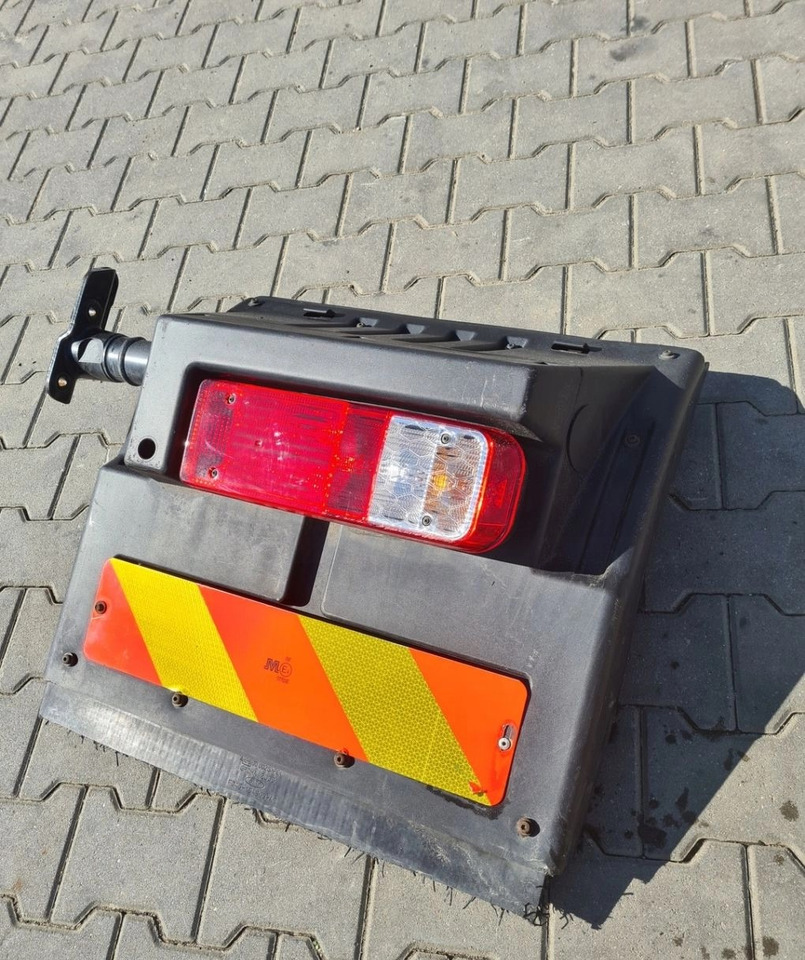 BŁOTNIK KOMPLETNY PRAWY TYŁ LAMPA CHLAPACZ MOCOWANIE FORD F-MAX CARGO - Крыло: фото 2 BŁOTNIK KOMPLETNY PRAWY TYŁ LAMPA CHLAPACZ MOCOWANIE FORD F-MAX CARGO - Крыло: фото 2
