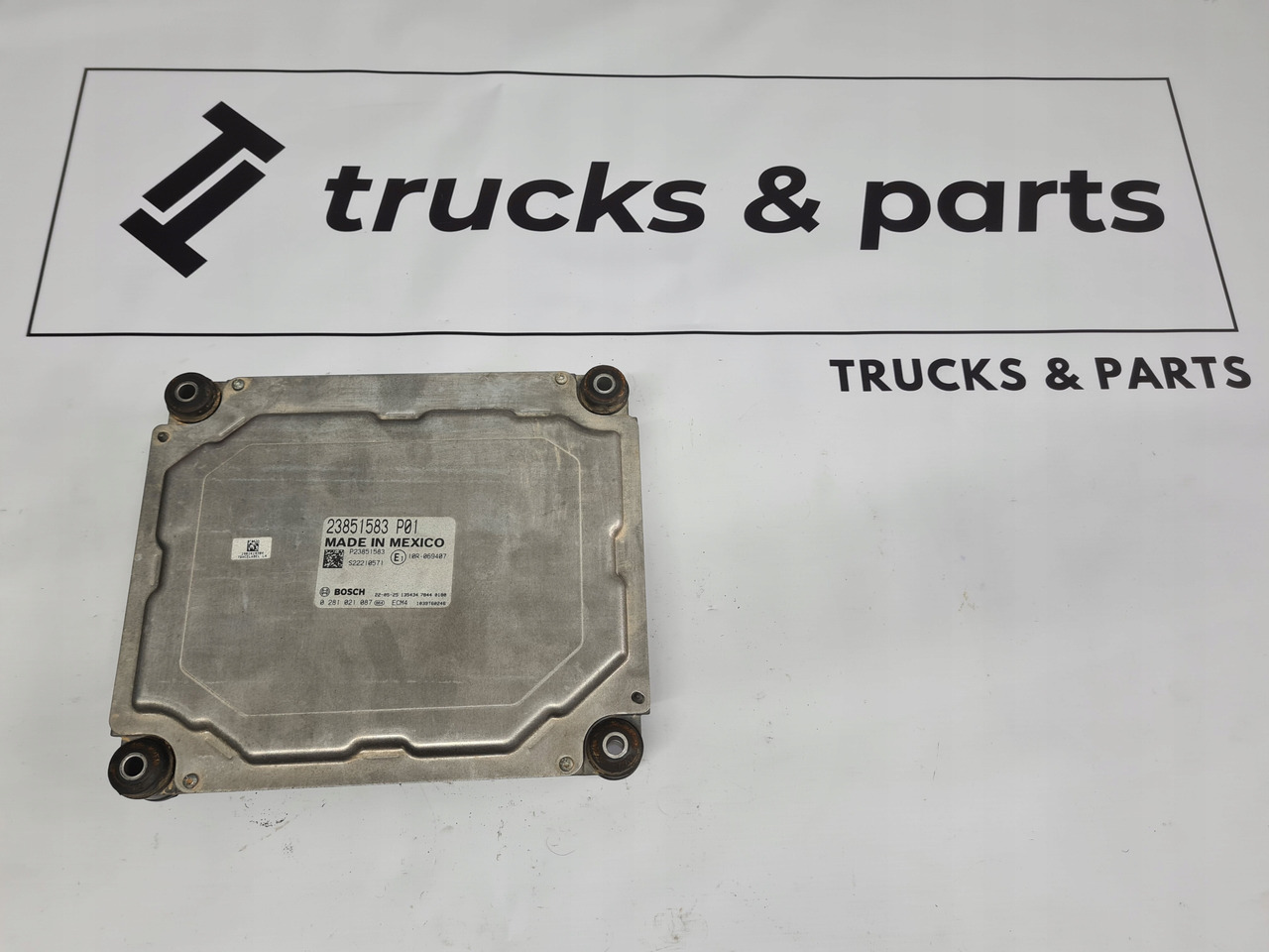 BOSCH KASETA KOMPUTER SILNIKA TURBO COMPOUND I-SAVE RENAULT GAMA T RANGE 23851583 - Блок управления для Грузовиков: фото 3 BOSCH KASETA KOMPUTER SILNIKA TURBO COMPOUND I-SAVE RENAULT GAMA T RANGE 23851583 - Блок управления для Грузовиков: фото 3