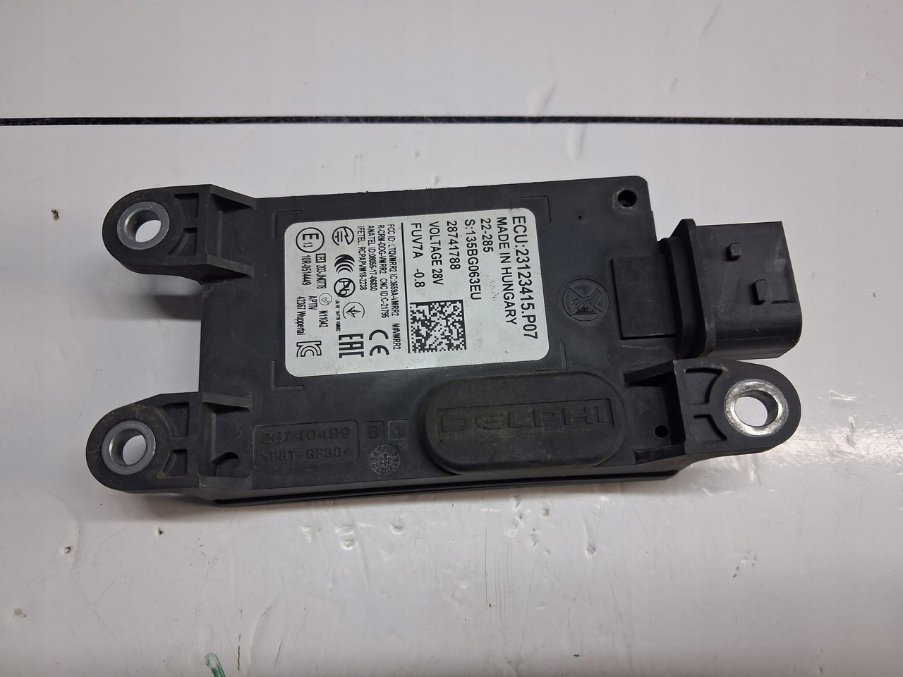 CONTINENTAL RADAR DISTRONIK RENAULT GAMA T C K RANGE VOLVO FH 4 FM 4 FH 5 - Электрическая система для Грузовиков: фото 3 CONTINENTAL RADAR DISTRONIK RENAULT GAMA T C K RANGE VOLVO FH 4 FM 4 FH 5 - Электрическая система для Грузовиков: фото 3