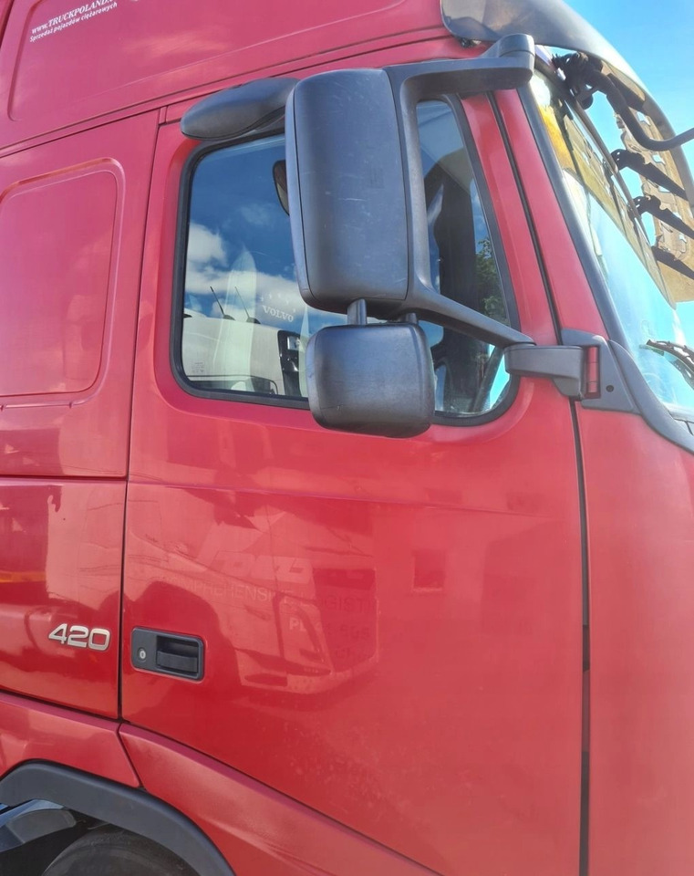 DRZWI KOMPLETNE PRAWE VOLVO FH 13 LIFT EURO 5 - Дверь и запчасти: фото 3 DRZWI KOMPLETNE PRAWE VOLVO FH 13 LIFT EURO 5 - Дверь и запчасти: фото 3