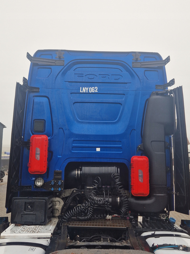 FORD KABINA KOMPLETNA FORD F-MAX 500 EURO 6 - Кабина для Грузовиков: фото 4 FORD KABINA KOMPLETNA FORD F-MAX 500 EURO 6 - Кабина для Грузовиков: фото 4