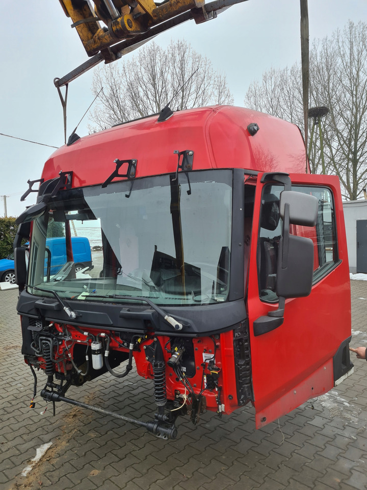 GOŁA SZKIELET POSZYCIE BLACHA RENAULT GAMA T RANGE EURO 6 - Кабина: фото 2 GOŁA SZKIELET POSZYCIE BLACHA RENAULT GAMA T RANGE EURO 6 - Кабина: фото 2