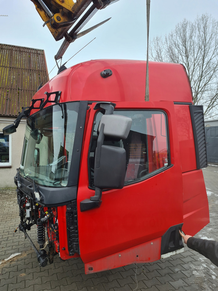 GOŁA SZKIELET POSZYCIE BLACHA RENAULT GAMA T RANGE EURO 6 - Кабина: фото 4 GOŁA SZKIELET POSZYCIE BLACHA RENAULT GAMA T RANGE EURO 6 - Кабина: фото 4