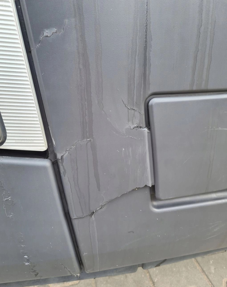 KOMPLETNY Z LAMPAMI PRZÓD RENAULT PREMIUM DXI RENAULT GAMA D - Бампер: фото 4 KOMPLETNY Z LAMPAMI PRZÓD RENAULT PREMIUM DXI RENAULT GAMA D - Бампер: фото 4