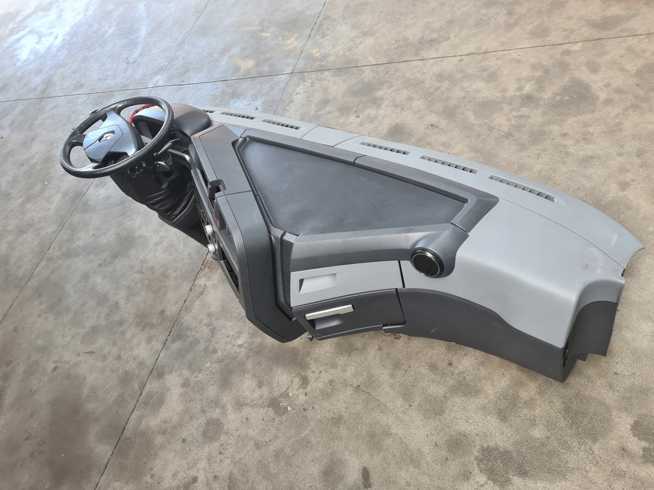 RENAULT KONSOLA KOMPLETNA KOKPIT DESKA ROZDZIELCZA PRZEKŁADKA ANGLIKA RENAULT GAMA T RANGE - Приборная панель для Грузовиков: фото 5 RENAULT KONSOLA KOMPLETNA KOKPIT DESKA ROZDZIELCZA PRZEKŁADKA ANGLIKA RENAULT GAMA T RANGE - Приборная панель для Грузовиков: фото 5