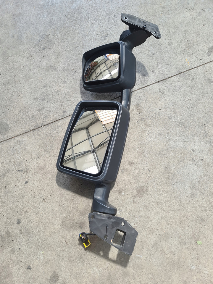 Renault LUSTERKO LUSTRO LEWE RENAULT GAMA T C K RANGE - Зеркало заднего вида для Грузовиков: фото 1 Renault LUSTERKO LUSTRO LEWE RENAULT GAMA T C K RANGE - Зеркало заднего вида для Грузовиков: фото 1