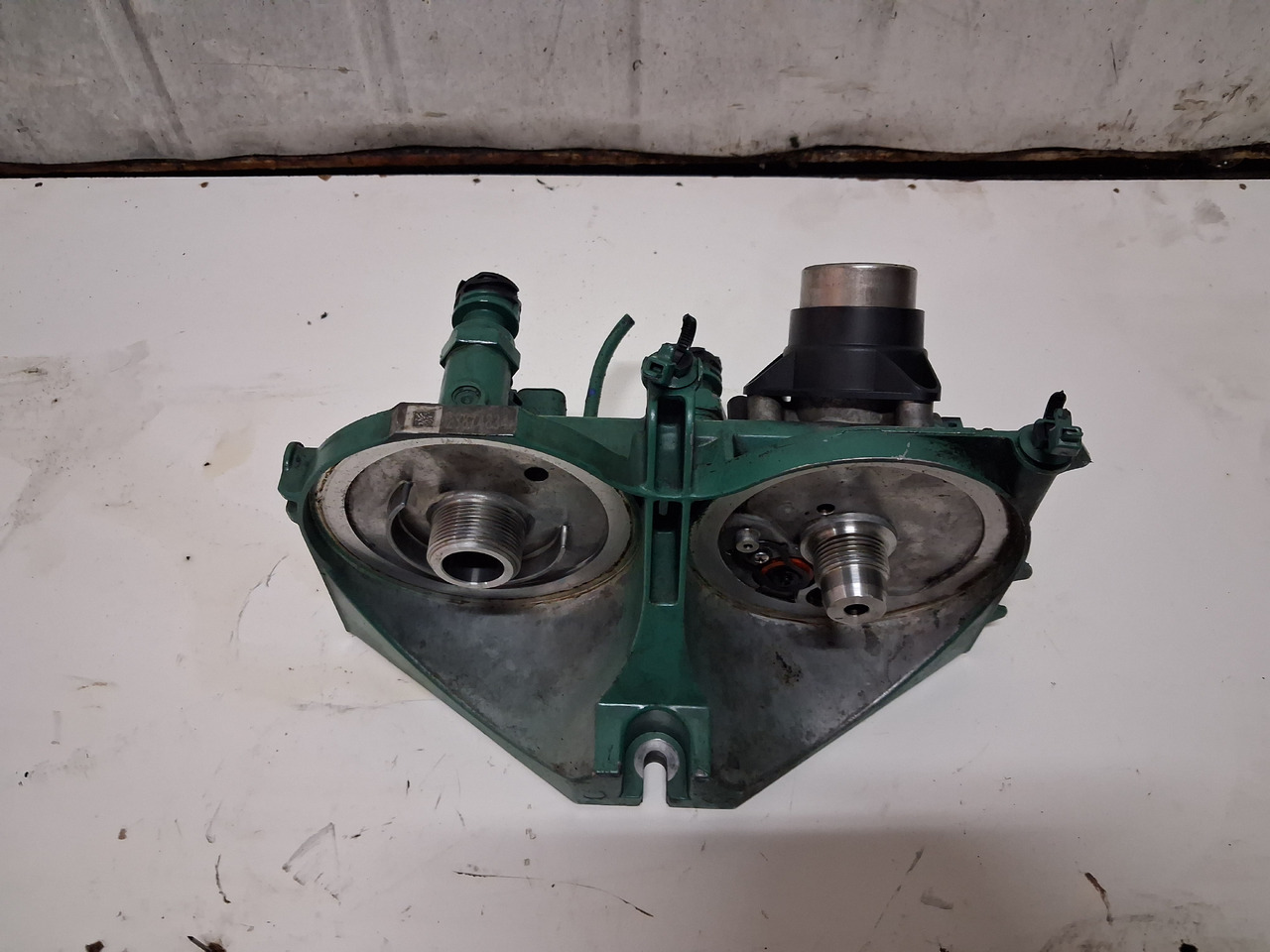 VOLVO PODSTAWA FILTRÓW PALIWA VOLVO FH FM 4 RENAULT GAMA T C K RANGE - Двигатель и запчасти для Грузовиков: фото 1 VOLVO PODSTAWA FILTRÓW PALIWA VOLVO FH FM 4 RENAULT GAMA T C K RANGE - Двигатель и запчасти для Грузовиков: фото 1