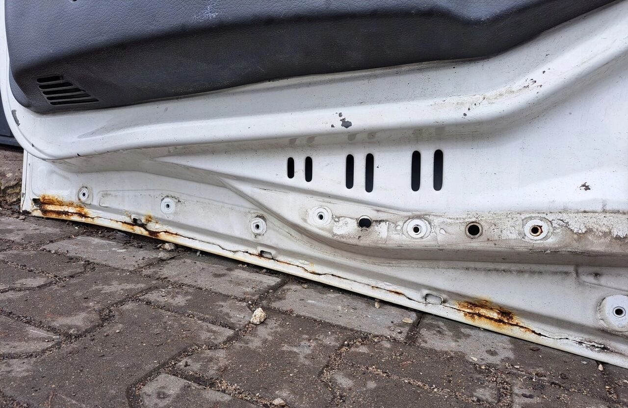 Volvo KOMPLETNE LEWE FH 13 LIFT Volvo OE - Дверь и запчасти для Грузовиков: фото 3 Volvo KOMPLETNE LEWE FH 13 LIFT Volvo OE - Дверь и запчасти для Грузовиков: фото 3