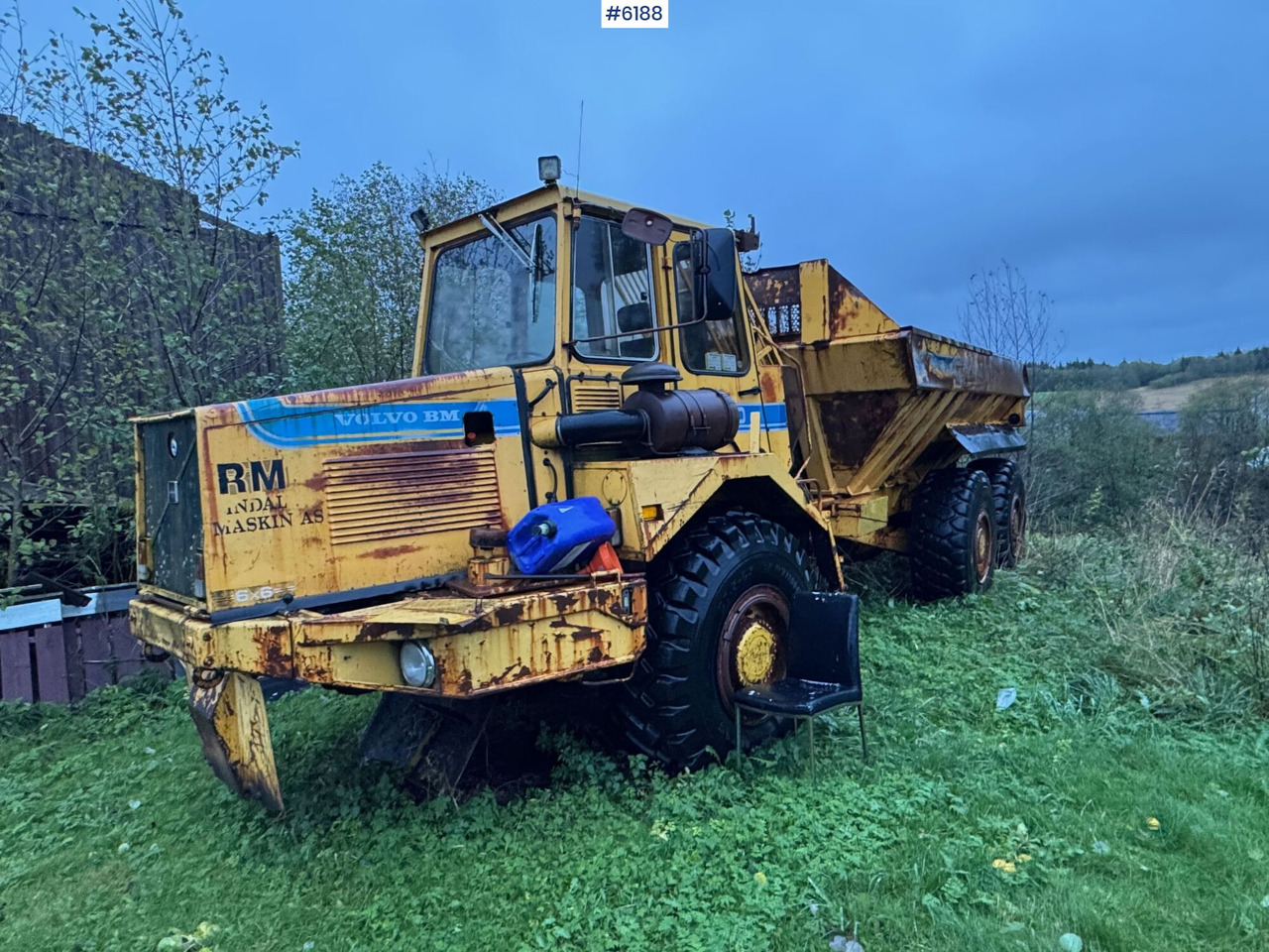 1985 Volvo BM 5350B 6x6 dumper - Сочленённый самосвал: фото 1 1985 Volvo BM 5350B 6x6 dumper - Сочленённый самосвал: фото 1