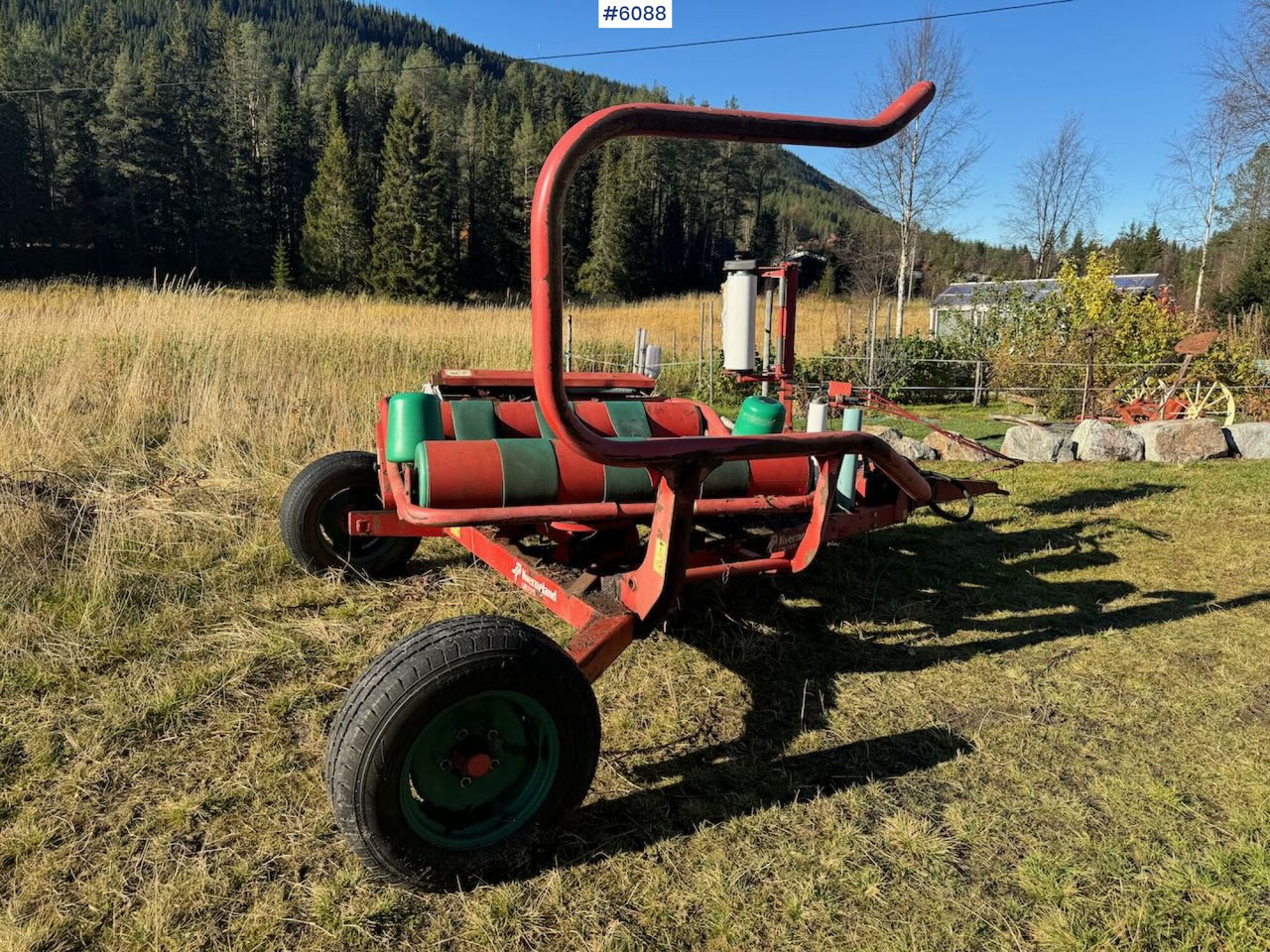 1998 Kverneland 7335 Round bale wrapper - Техника для сенозаготовки: фото 2 1998 Kverneland 7335 Round bale wrapper - Техника для сенозаготовки: фото 2