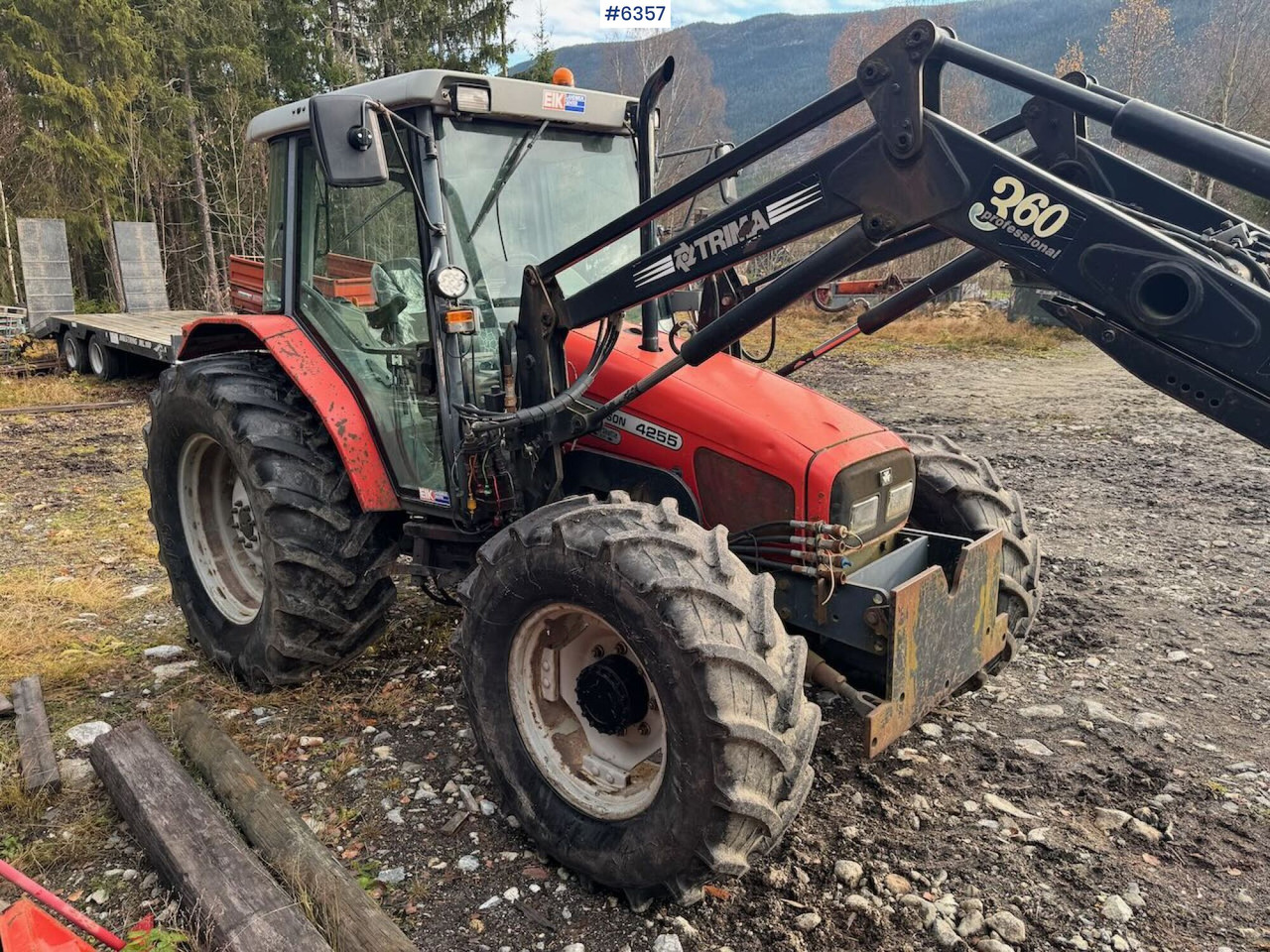 2000 Massey Ferguson 4255 m/ frontlaster - Трактор: фото 2 2000 Massey Ferguson 4255 m/ frontlaster - Трактор: фото 2