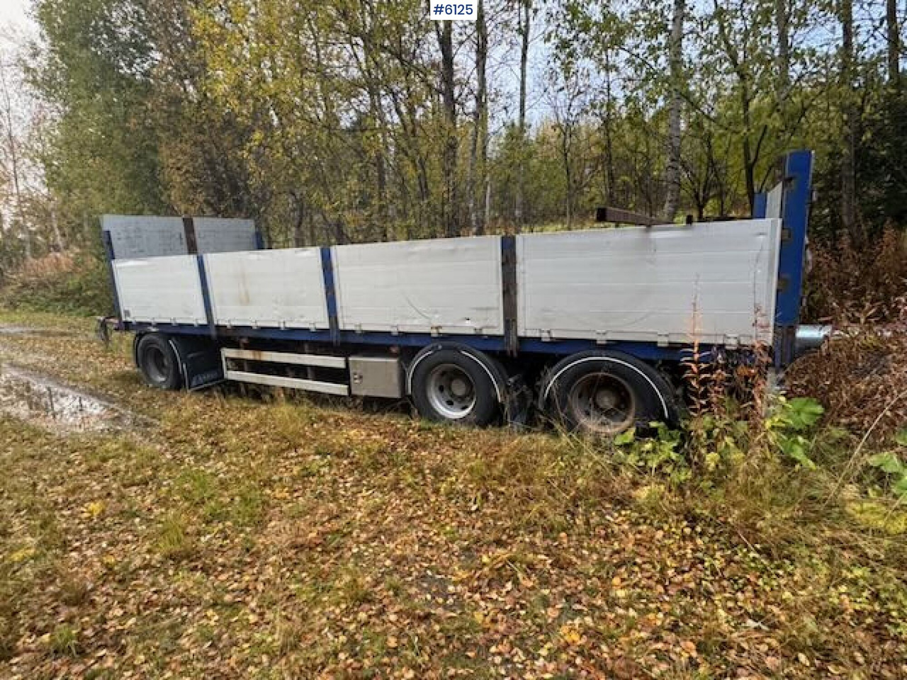 2001 Istrail 3 axle flatbed trailer - Низкорамный прицеп: фото 4 2001 Istrail 3 axle flatbed trailer - Низкорамный прицеп: фото 4