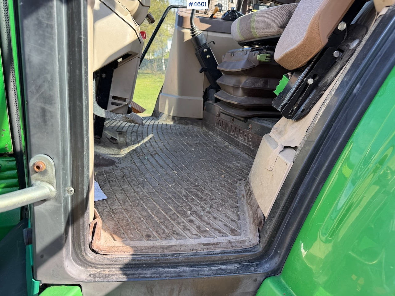 2003 John Deere 6620 w/front loader - Трактор: фото 4 2003 John Deere 6620 w/front loader - Трактор: фото 4