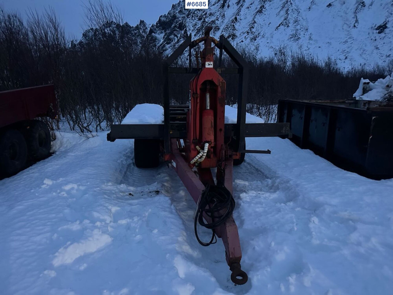 2006 BIGAB hook-lift trailer with container - Сельскохозяйственный прицеп-самосвал: фото 2 2006 BIGAB hook-lift trailer with container - Сельскохозяйственный прицеп-самосвал: фото 2