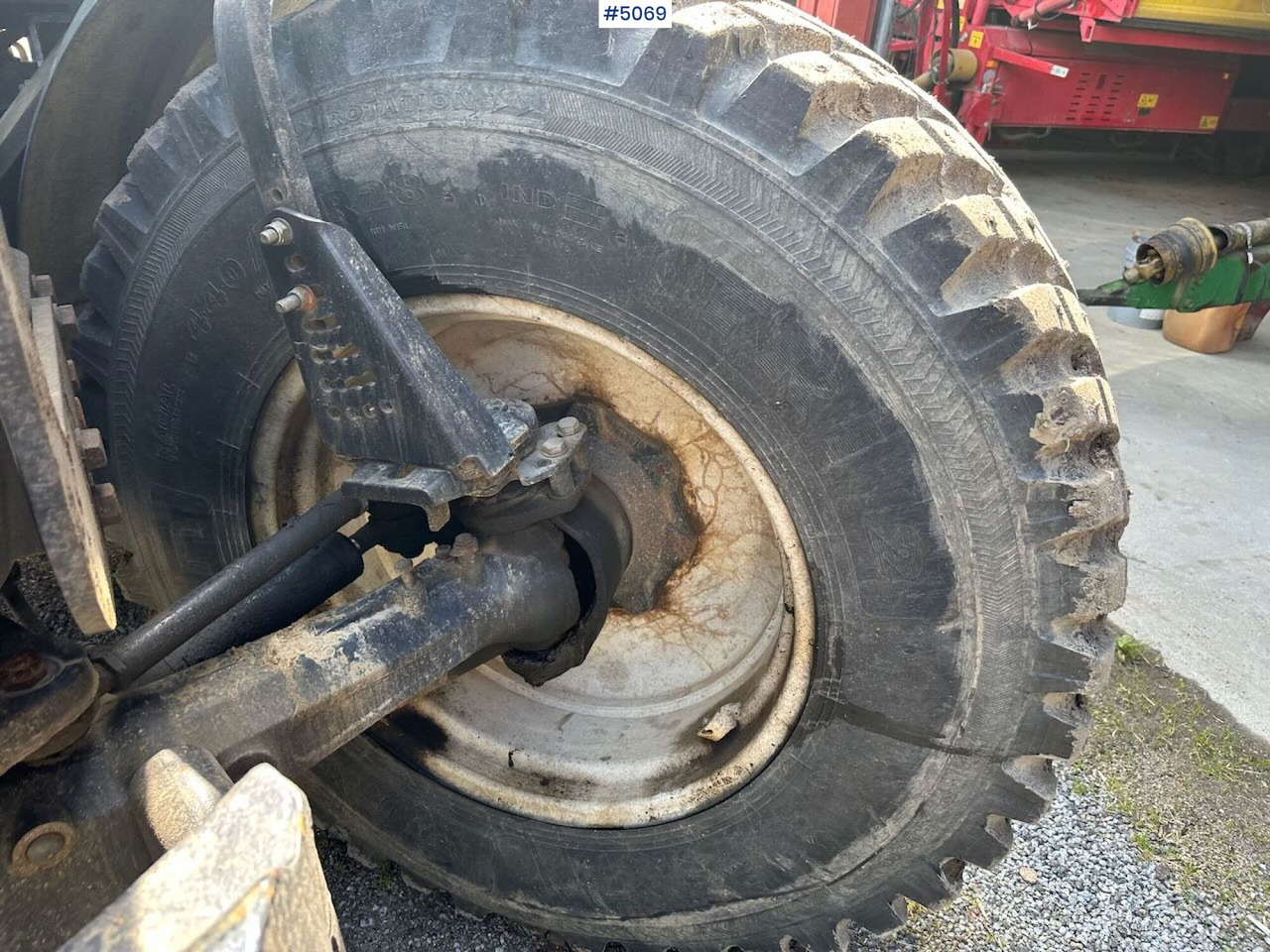 2009 New Holland T6040 SS w/ Trima front loader в лизинг 2009 New Holland T6040 SS w/ Trima front loader: фото 9