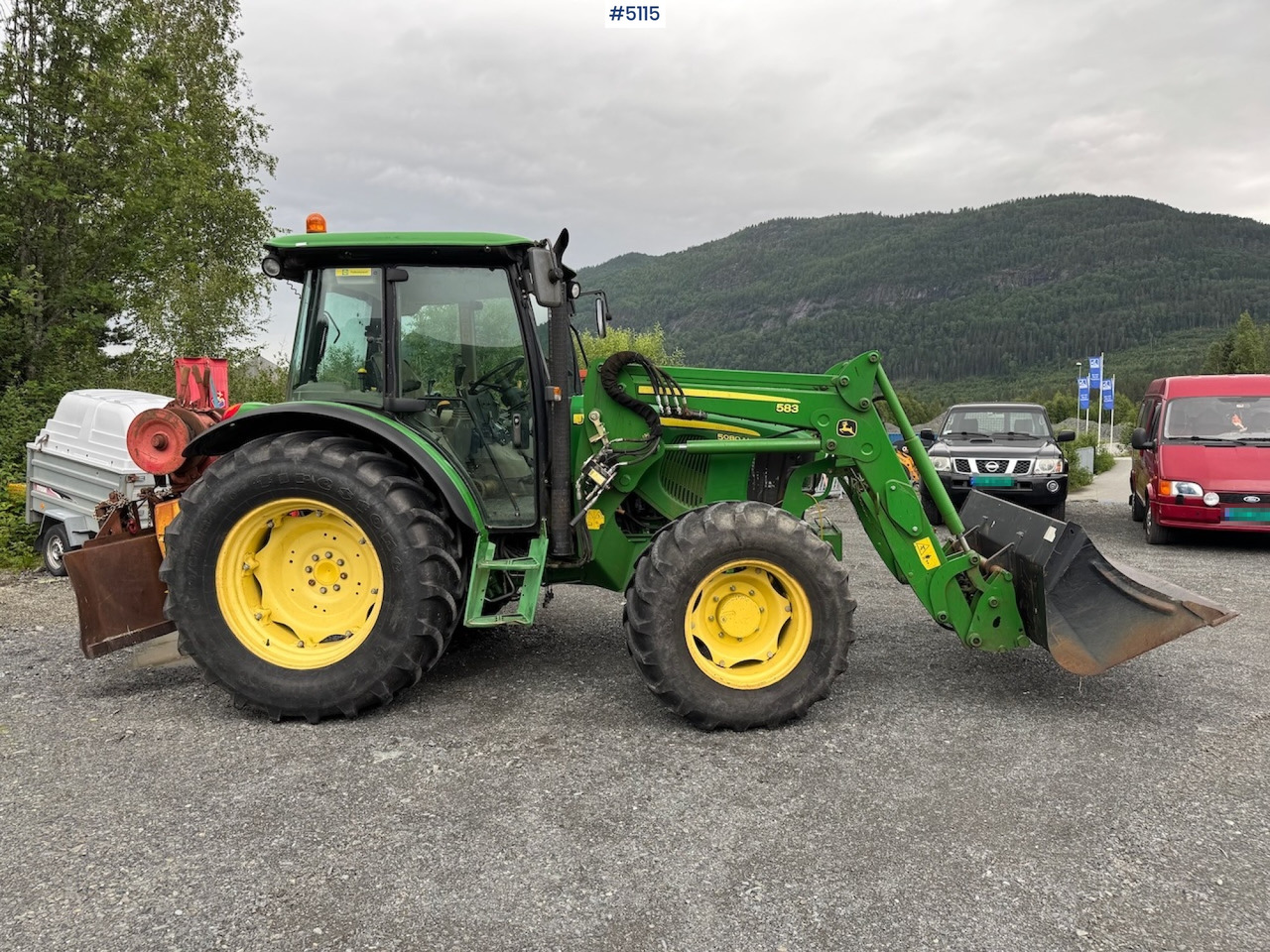 2011 John Deere 5080 M m/frontlaster. Lite timer! - Трактор: фото 3 2011 John Deere 5080 M m/frontlaster. Lite timer! - Трактор: фото 3