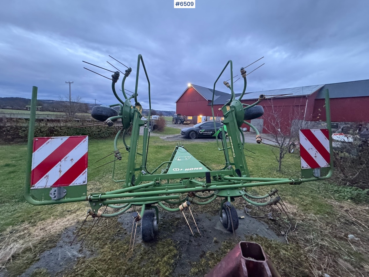 2011 Krone KW 5.52 tedder - Техника для сенозаготовки: фото 5 2011 Krone KW 5.52 tedder - Техника для сенозаготовки: фото 5