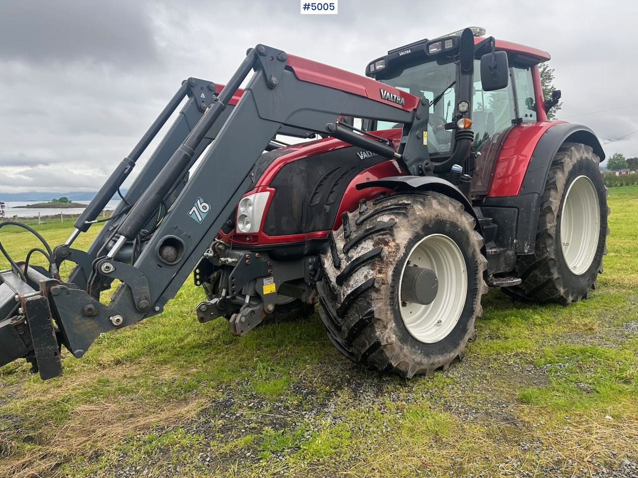 2012 Valtra T213 - Трактор: фото 4 2012 Valtra T213 - Трактор: фото 4