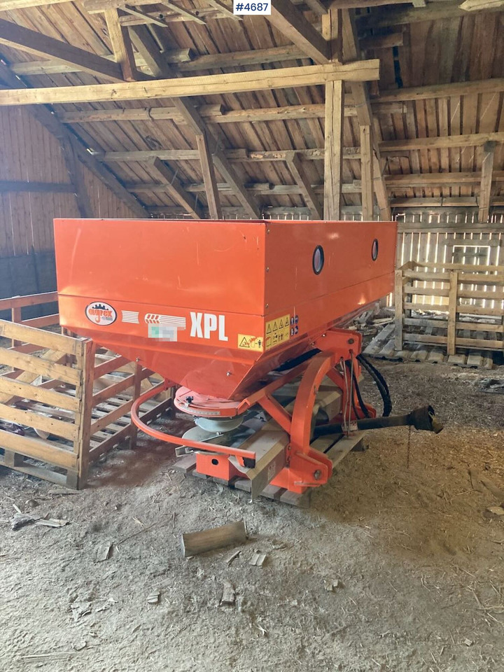 2013 Agrex XP1 1500 Fertilizer Spreader - Разбрасыватель удобрений: фото 1 2013 Agrex XP1 1500 Fertilizer Spreader - Разбрасыватель удобрений: фото 1