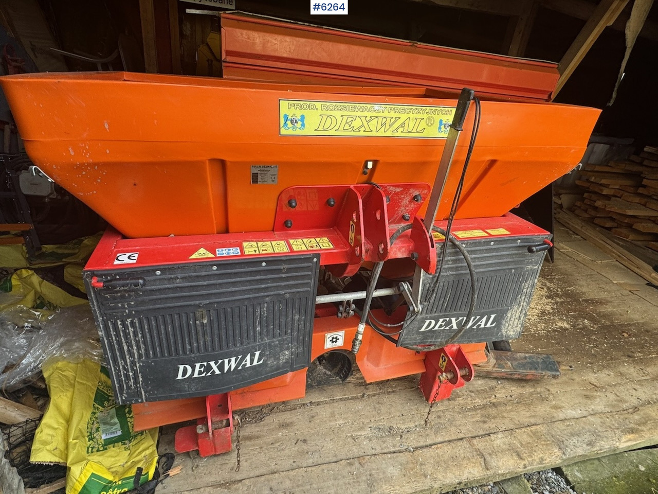 2015 Dexwal Tornado fertilizer spreader - Разбрасыватель удобрений: фото 5 2015 Dexwal Tornado fertilizer spreader - Разбрасыватель удобрений: фото 5