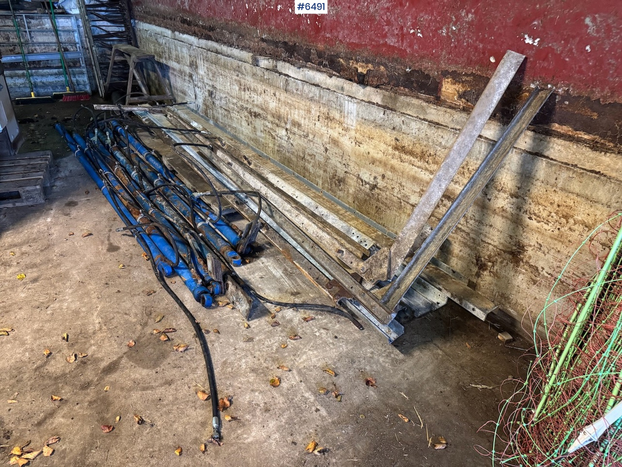 2015 Hydraulic shovel system w/ motor - Инвентарь для животноводства: фото 2 2015 Hydraulic shovel system w/ motor - Инвентарь для животноводства: фото 2