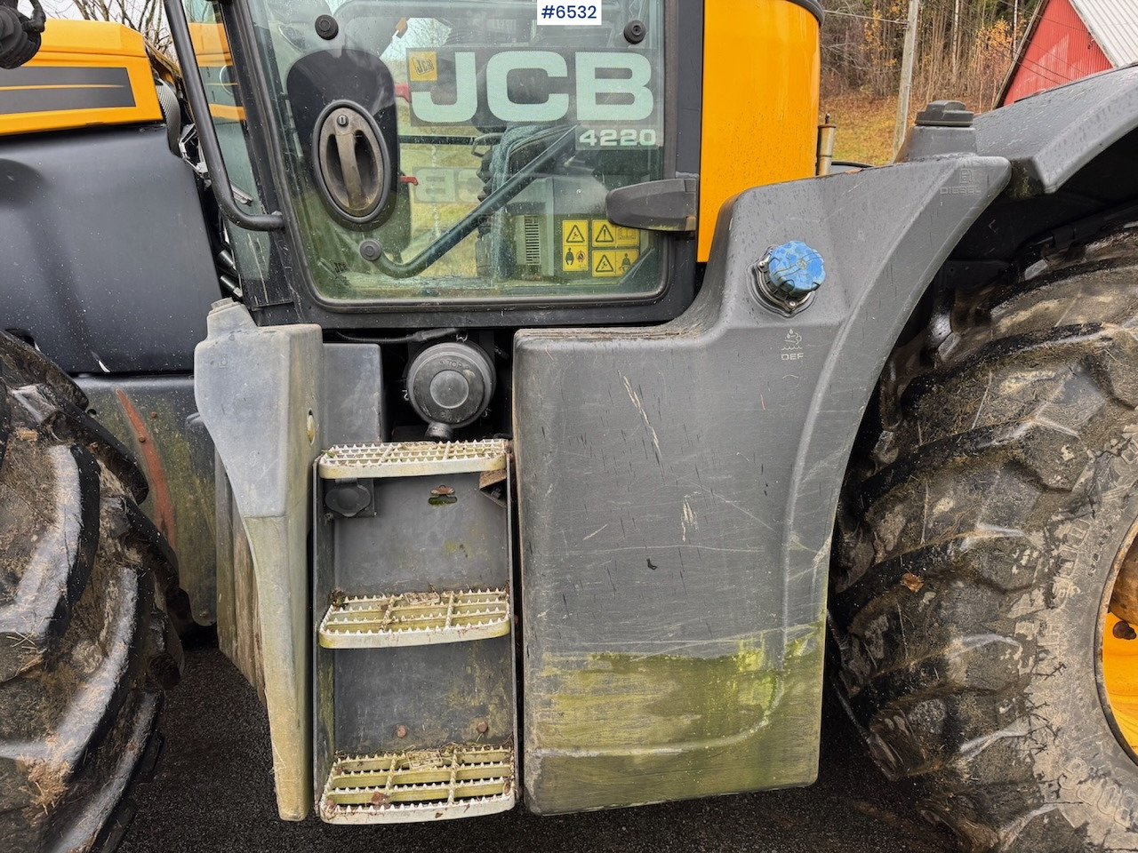 2015 JCB Fastrack 4220 w/ front hydraulics, front PTO and plow plate. Low hours! - Трактор: фото 5 2015 JCB Fastrack 4220 w/ front hydraulics, front PTO and plow plate. Low hours! - Трактор: фото 5