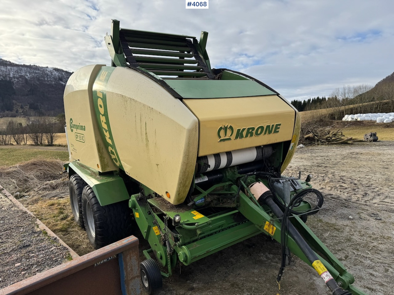 2016 Krone Comprima CF 155 XC Kombipresse - Техника для сенозаготовки: фото 1 2016 Krone Comprima CF 155 XC Kombipresse - Техника для сенозаготовки: фото 1