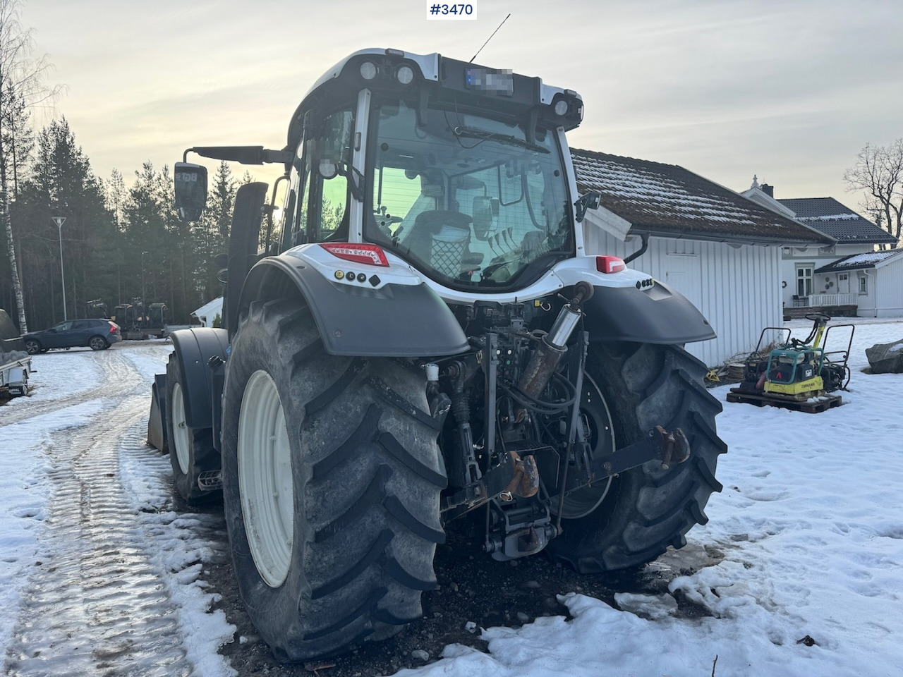 2019 Valtra N134 w/ Front loader and bucket. 900 hours! - Трактор: фото 4 2019 Valtra N134 w/ Front loader and bucket. 900 hours! - Трактор: фото 4