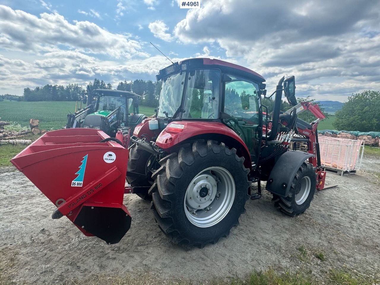 2021 Case IH Famall 75C w/ front loader. 150 Hours! - Трактор: фото 4 2021 Case IH Famall 75C w/ front loader. 150 Hours! - Трактор: фото 4