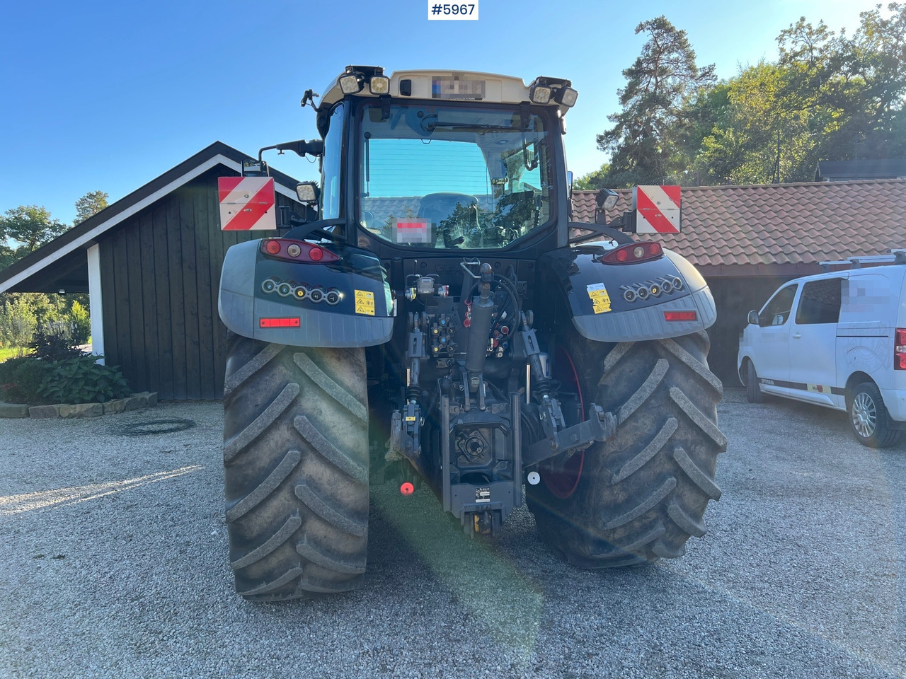 2023 Fendt 724 Vario profi + w/ Front loader and fully equipped - Трактор: фото 4 2023 Fendt 724 Vario profi + w/ Front loader and fully equipped - Трактор: фото 4