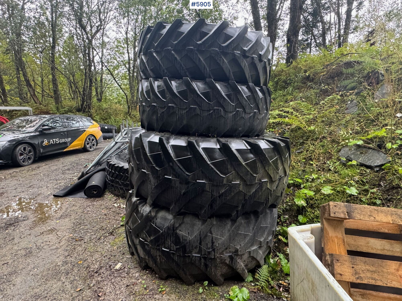 8 pcs Nokian TRI 2 tires. 4 pcs on rims! - Колесо для Строительной техники: фото 3 8 pcs Nokian TRI 2 tires. 4 pcs on rims! - Колесо для Строительной техники: фото 3