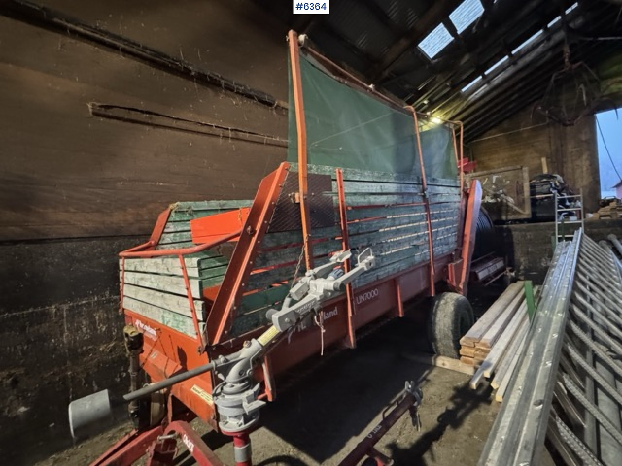 Approx. 1990 Kverneland UN7000 unloading wagon - Техника для сенозаготовки: фото 1 Approx. 1990 Kverneland UN7000 unloading wagon - Техника для сенозаготовки: фото 1